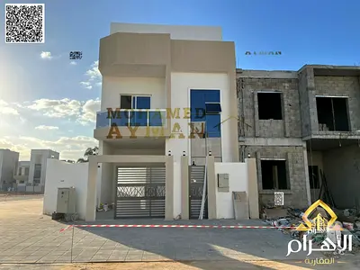 Corner Villa for Sale | Large Setback | 4 Master Bedrooms | Internal Staircase to Rooftop