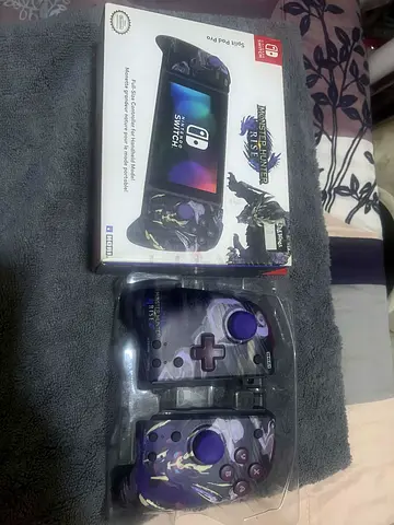 Nintendo Switch Hori Split Pad Pro Monster Hunter