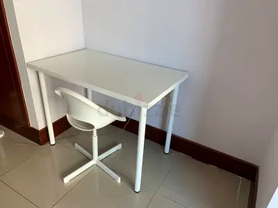 computer desk with chair