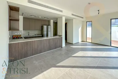 Close to Park | Specious . 4 bhk townhouse in Elan