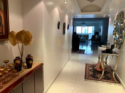 🏡 عرض مميز للبيع | شقة فاخرة بإطلالة بحرية كاملة في برج أبو خمسين 🌊