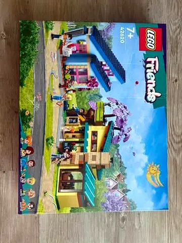 FLASH SALE BRAND NEW LEGO 42620 FRIENDS OLLY AND PAISLEY’S FAMILY HOUSE