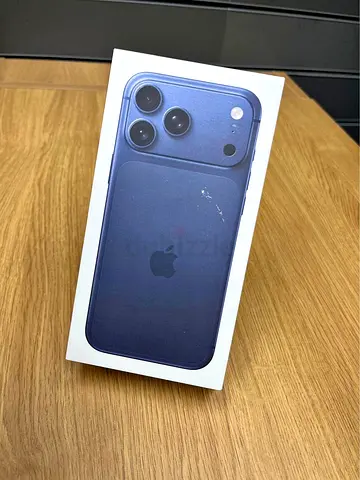 iPhone 17 Pro Max 256gb blue unlocked NEW sealed