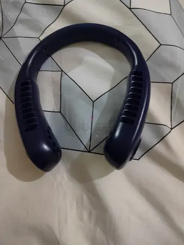 Portable Hands-Free Neck Fan - Lightweight Personal Cooler (Used)