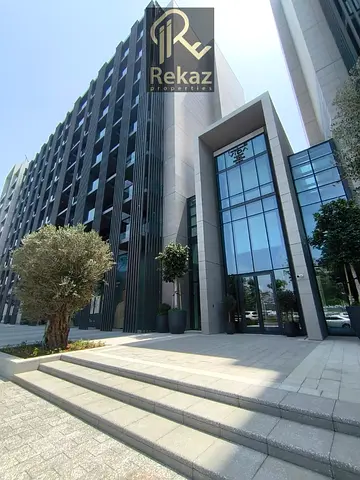 صفقة مستعجلة جدًا_اطلالة_مسبح إنفينيتي_مفروشة كامل