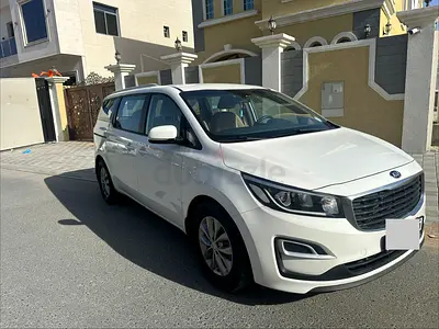 GCC Specs 2020 Kia Grand Carnival - Perfect Condition - Low mileage
