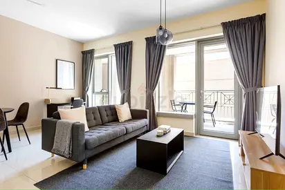 No Commission | Huge 800 Sq Ft | Chiller Free | Unfurnished