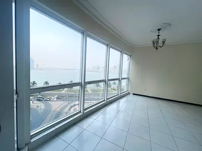 تكييف مجانا-3غرف وصاله-غرفه خادمه-اطلاله بحريه-مطبخ كبير-4حمام-قريبه علي مخرج دبي-صيانه مجانيه-تاور عائلي-موقع مميز