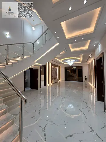 Five-bedroom villa with a living room and majlis for annual rent in Ajman, Al Zahiyah area