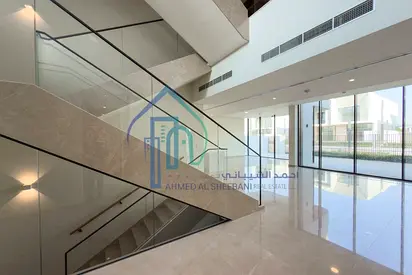 فيلا من 5 غرف نوم | العنوان هيلكريست | إطلالات متعددة على المياه