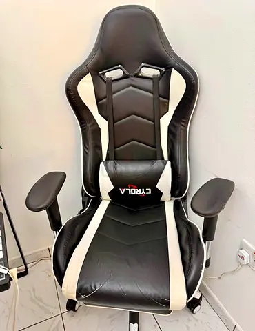 Black  White Gaming/Office Chair with Lumbar Pillow - Used