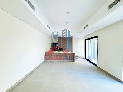 3BR Villa + Maid Room | American Style Kitchen