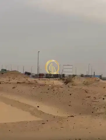 للبيع ارض في منطقة المالحة ضاحية الرويضات  بمساحة 3000 قدم بسعر 650,000 درهم