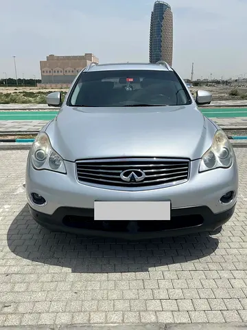 Infiniti QX-50 2015 model - AUH