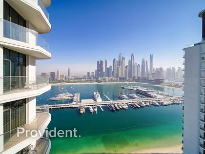 Upgraded 01 | High Floor | Marina
