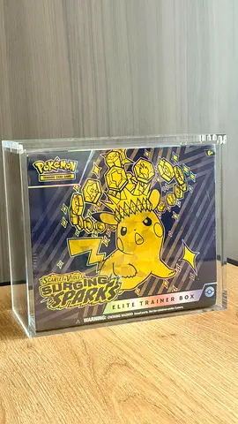 Pokémon Sword  Shield: Surfing Sparks Elite Trainer Box (Sealed) - Collectible