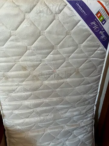 Baby bed for 40 dhs