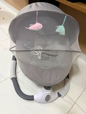 Baby electric swing with remote and charger