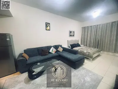 استوديو شامل بأبراج عجمان ون مع جيم ومسبح وباركن