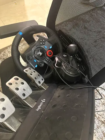 (Negotiable) Logitech G29 Racing Wheel with Pedals (Used) - PC/Console Compatible