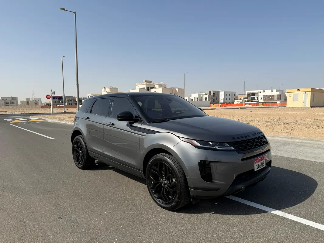 Land Rover Range Rover Evoque 2020 — photo 1 of 17