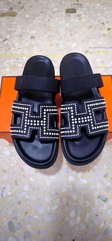 Hermès Chypre Men’s Leather Flat Sandals