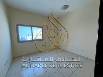 Annual Rent in Sharjah - Al Qasimia (Al Nud) A distinctive apartment with spacious areas and a completely open view in the Al Qasimia (Al Nud) area.