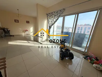 Luxurious / Hot Spacious 3BHK 4 wasroom wardrobs balcony maid room Available Prime location Ready to move