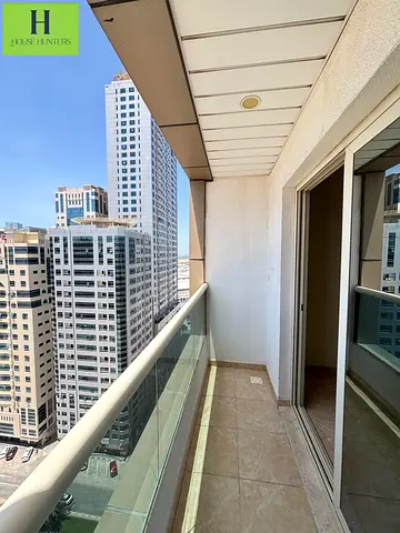 Lavish 1 Bedroom Vacant Parking Free With Balcony