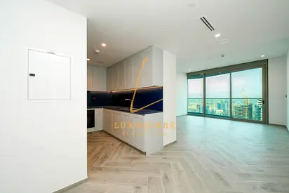 High Floor I Full Canal View I Ready To Move