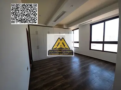 شقة فاخرة للإيجار في الجرف 2 بعجمان، تتميز بمساحة واسعة وتشطيبات راقية وتقسيم داخلي عملي، ضمن بناية جديدة وقريبة من جميع الخدمات،