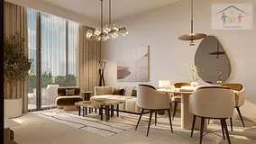 Spacious / High floor / Big balcony