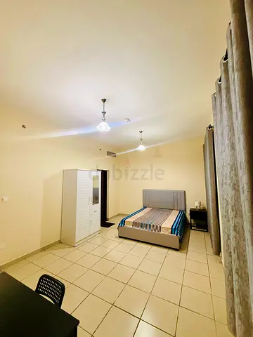 Master Bedroom  for Couples  Female Executives  | Near Abu Baker Al Siddique Metro Station