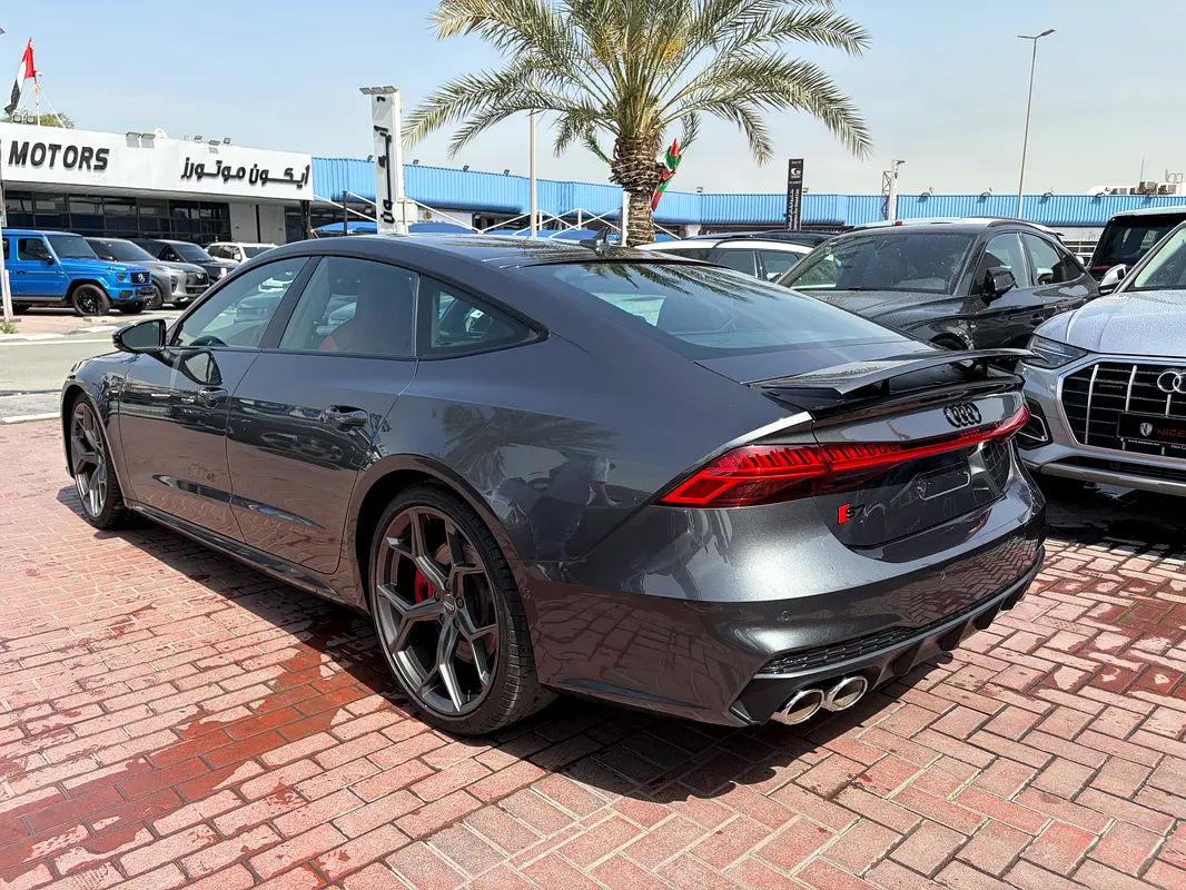 Audi S7 2024