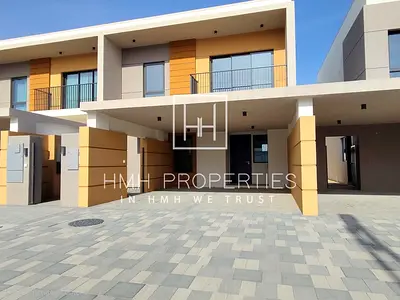 المجمع المسور الوحيد في عجمان | غرفة دراسة + خادمة | حديقة خاصة