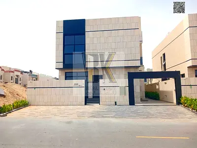 فيلا فاخرة للبيع في عجمان – الباهية ✨🏡  فرصة ذهبية لامتلاك فيلا مميزة بتصميم عصري وتشطيبات راقية في موقع استراتيجي يجمع بين الهدوء وسهولة الوصول إلى