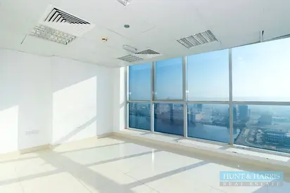 Commercial Office for Sale in Julphar Tower - High Floor