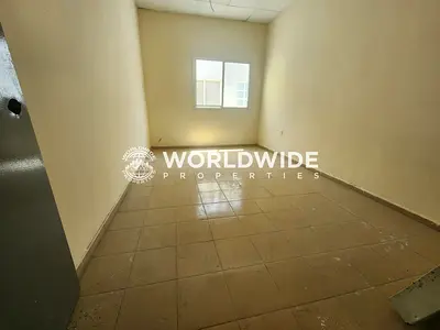 ٣٠ غرفة | جاهزة للسكن | ٣١٠٠ درهم إماراتي للغرفة | مكيف هواء متوفر | تتسع من ١٠ إلى ١٢ شخصًا