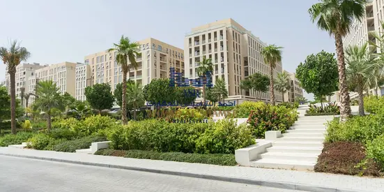 Studio Apartment | Very Bright & Spacious | Freehold | Parking Included | Semi-Furnished