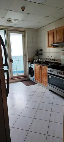 Fully furnished big bedroom with attached bath available in buheira corniche