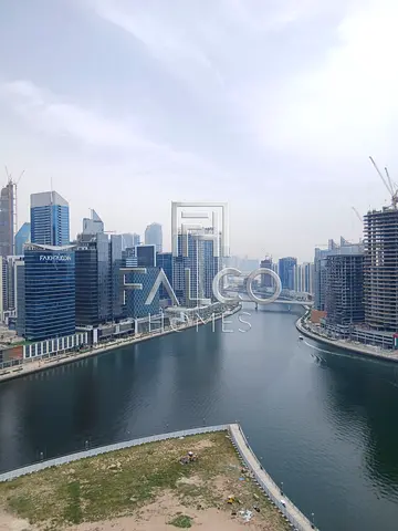 Ready to move | Brand New | Canal View