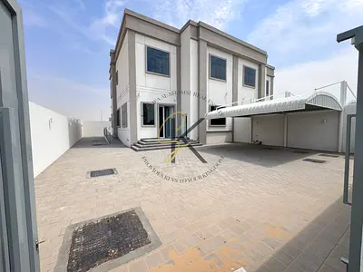 Luxury like new five bedroom villa with 8 washroom all master bedroom Luxury like new five bedroom villa with five washroom all master bedroom