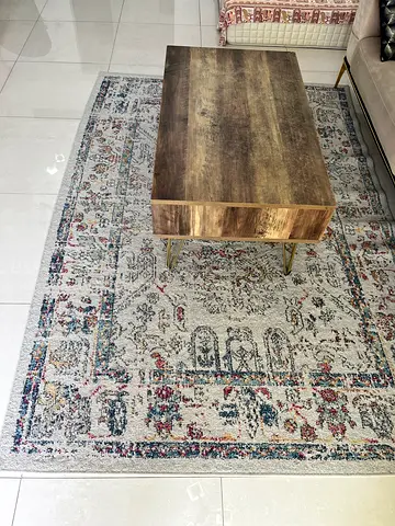 Vintage-Style Grey Carpet - With coloured patterns