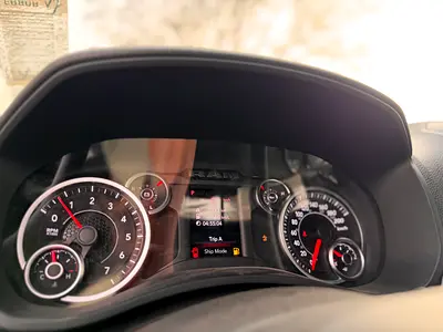 صورة 14 لـ 2025 RAM 2500