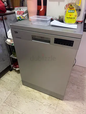 Beko freestanding dishwasher - new few times used