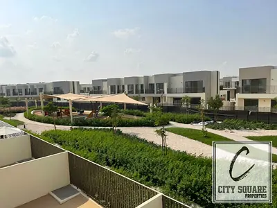 Vacant mid of June / Three+Maid's Townhouse