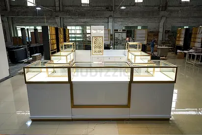 Elegant White  Gold Luxury Jewelry Kiosk