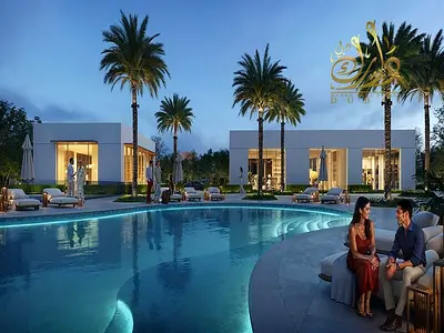 "فيلا 4 غرف + غرفة خادمة — مصعد خاص — The Valley من إعمار"