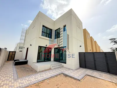 3BR Corner Villa + Maid Room For Rent