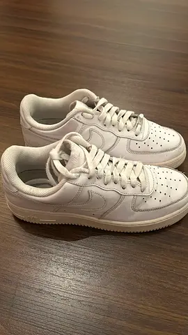 Used Nike Airforce 1 for sale, white color, price negotiable, size 42eu